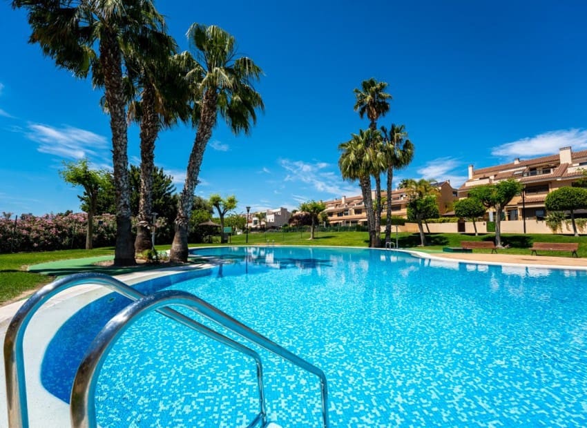 4 quarto Moradia para venda em Alicante cidade com piscina garagem - 795 000 € (Ref: 9341606)