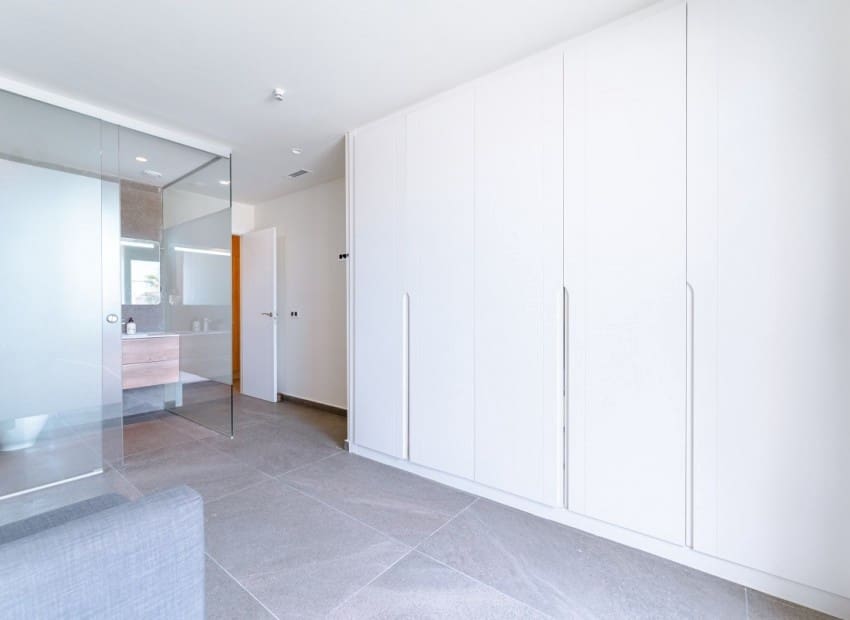 5 Zimmer Villa zu verkaufen in San Miguel de Salinas mit Pool Garage - 799.900 € (Ref: 9341636)