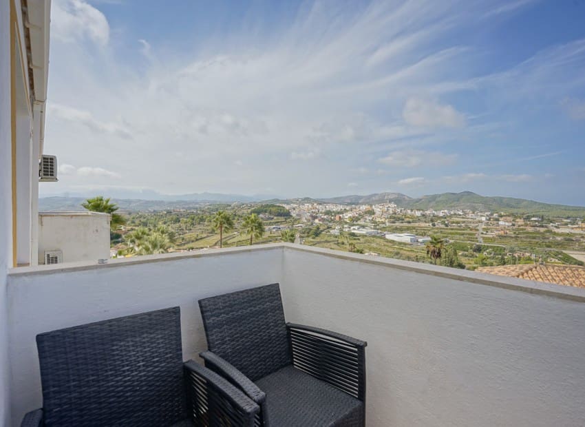 Townhouse for sale in Benitachell / Benitatxell - € 345,000 (Ref: 9343579)