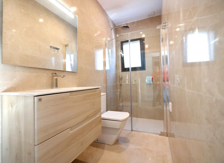 Chalet de 4 habitaciones en Calpe / Calp en venta con piscina - 840.000 € (Ref: 9343580)