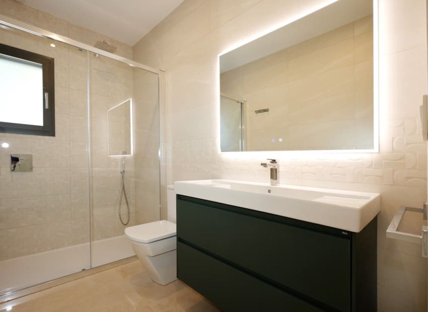 Chalet de 4 habitaciones en Calpe / Calp en venta con piscina - 840.000 € (Ref: 9343580)