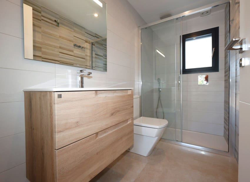 Chalet de 4 habitaciones en Calpe / Calp en venta con piscina - 840.000 € (Ref: 9343580)