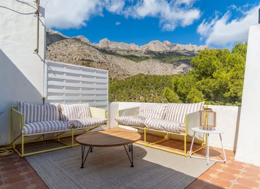 3 bedroom Villa for sale in Altea la Vella with pool - € 775,000 (Ref: 9345109)