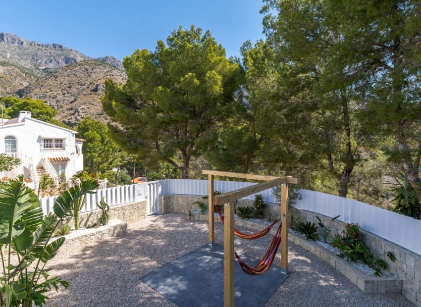 3 bedroom Villa for sale in Altea la Vella with pool - € 775,000 (Ref: 9345109)