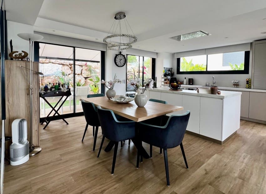 3 quarto Moradia para venda em Polop com piscina - 595 000 € (Ref: 9352889)