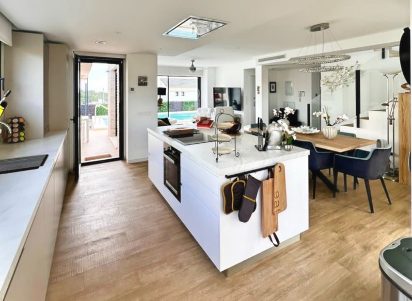 3 makuuhuone Huvila myytävänä paikassa Polop mukana uima-altaan - 575 000 € (Ref: 9352889)