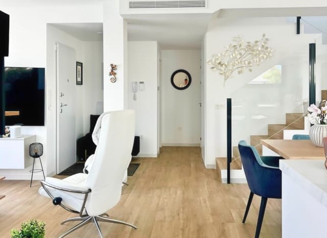 3 sovrum Villa till salu i Polop med pool - 595 000 € (Ref: 9352889)