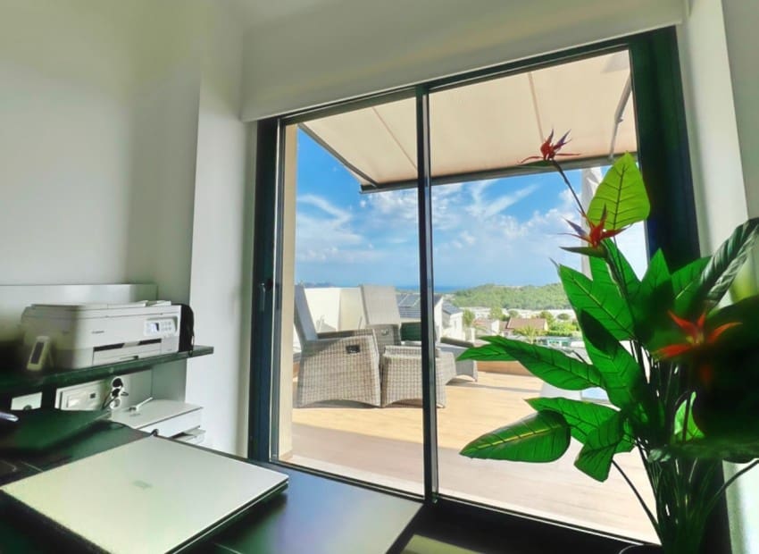 3 makuuhuone Huvila myytävänä paikassa Polop mukana uima-altaan - 575 000 € (Ref: 9352889)