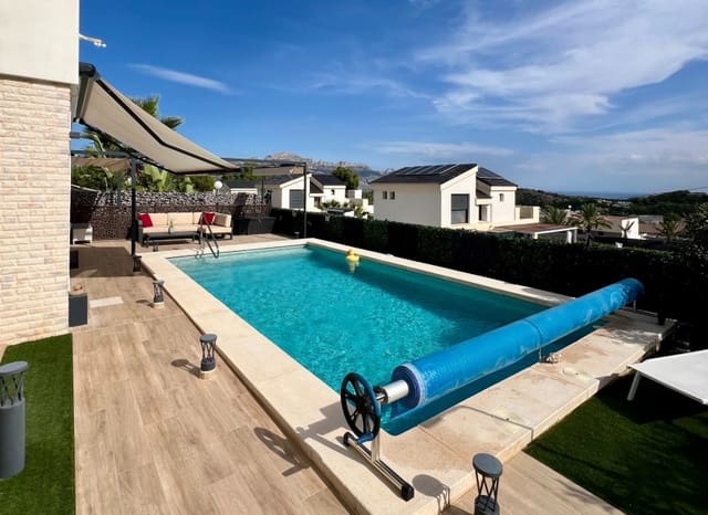 3 bedroom Villa for sale in Polop with pool - € 575,000 (Ref: 9352889)