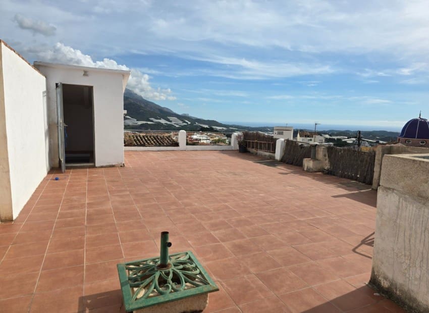 3 quarto Casa em Banda para venda em Callosa d'En Sarria - 198 000 € (Ref: 9356993)