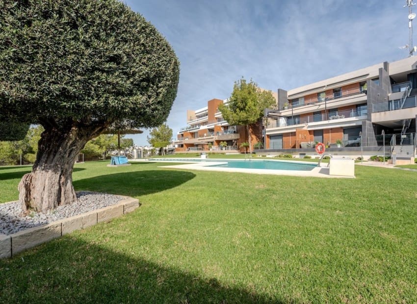 2 chambre Appartement à vendre à Orihuela Costa avec piscine - 289 500 € (Ref: 9363312)