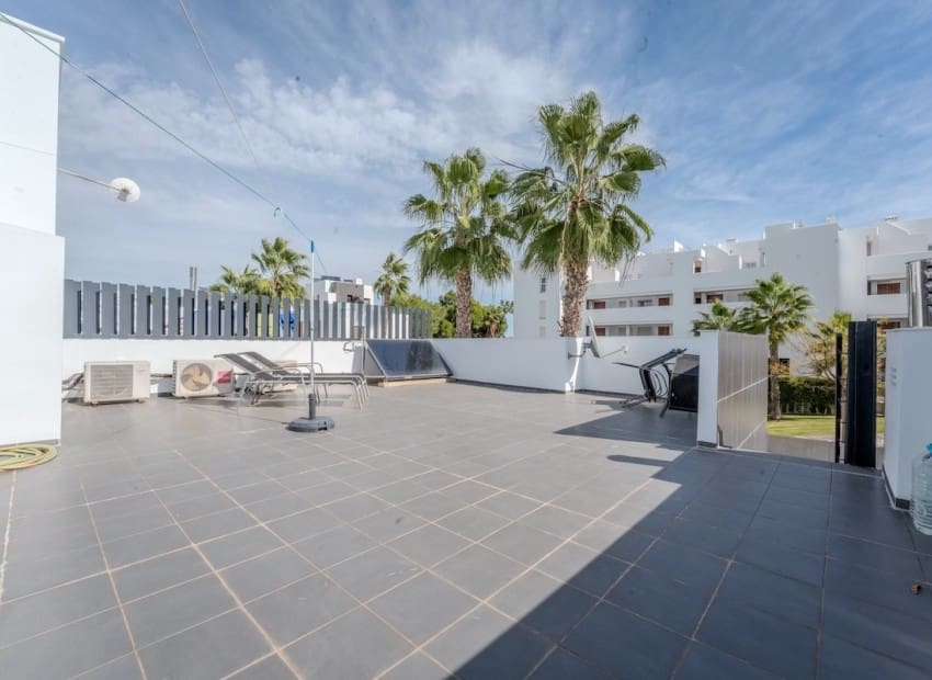 2 camera da letto Casa in vendita in Villamartin con piscina - 242.000 € (Rif: 9363313)