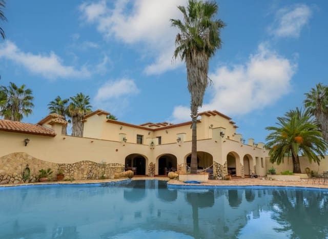 5 soverom Villa til salgs i Ondara med svømmebasseng - € 1 490 000 (Ref: 9371362)