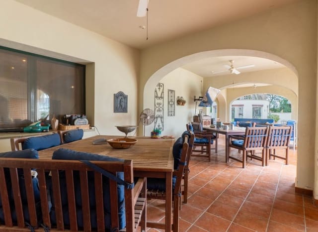 5 soverom Villa til salgs i Ondara med svømmebasseng - € 1 490 000 (Ref: 9371362)