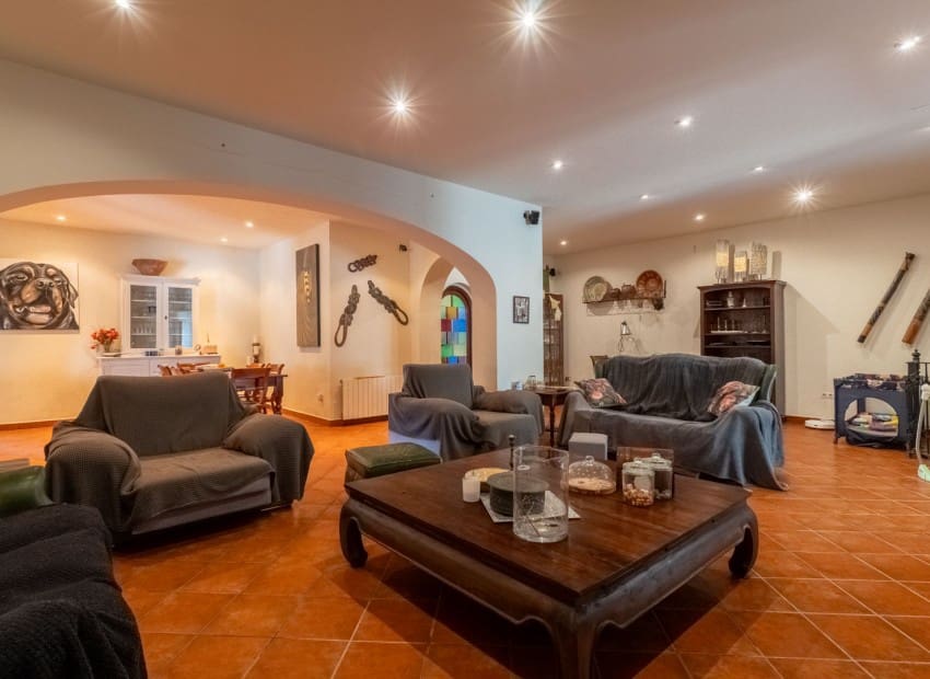 5 sypialnia Willa na sprzedaż w Ondara z basenem - 1 490 000 € (Ref: 9371362)