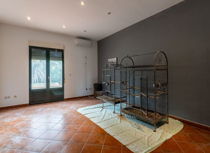 5 sypialnia Willa na sprzedaż w Ondara z basenem - 1 490 000 € (Ref: 9371362)