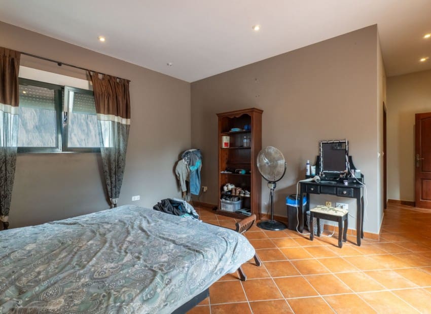 5 sypialnia Willa na sprzedaż w Ondara z basenem - 1 490 000 € (Ref: 9371362)