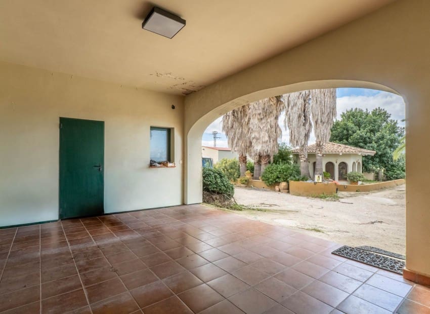 5 sypialnia Willa na sprzedaż w Ondara z basenem - 1 490 000 € (Ref: 9371362)