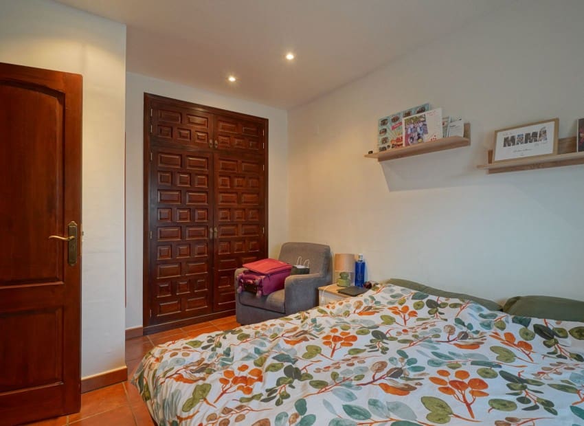 5 sypialnia Willa na sprzedaż w Ondara z basenem - 1 490 000 € (Ref: 9371362)