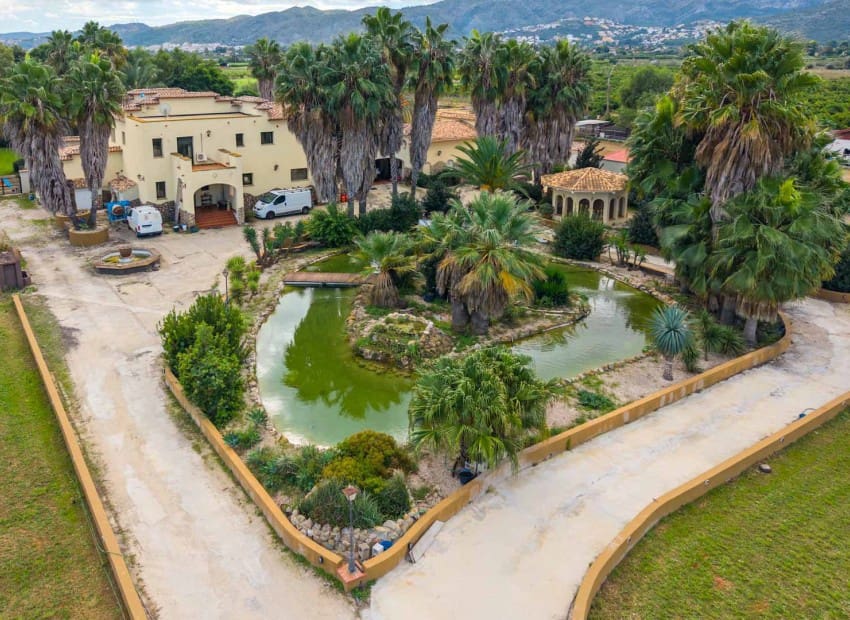 5 sypialnia Willa na sprzedaż w Ondara z basenem - 1 490 000 € (Ref: 9371362)