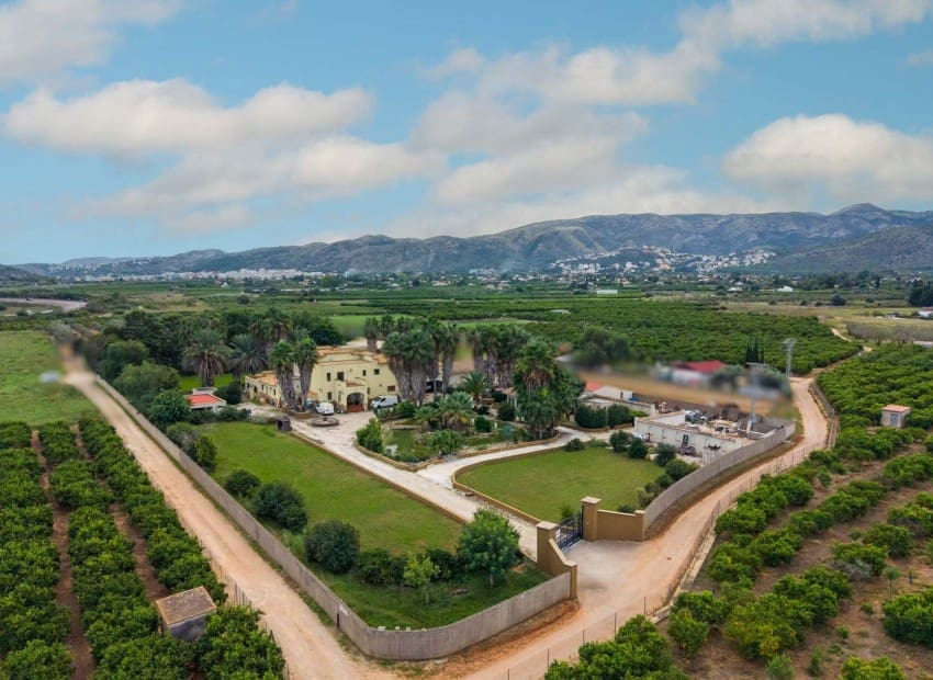 5 sypialnia Willa na sprzedaż w Ondara z basenem - 1 490 000 € (Ref: 9371362)