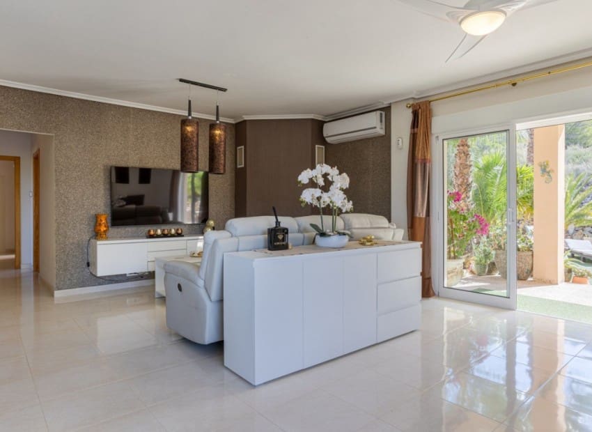 3 slaapkamer Villa te koop in La Zarza met zwembad garage - € 475.000 (Ref: 9394249)