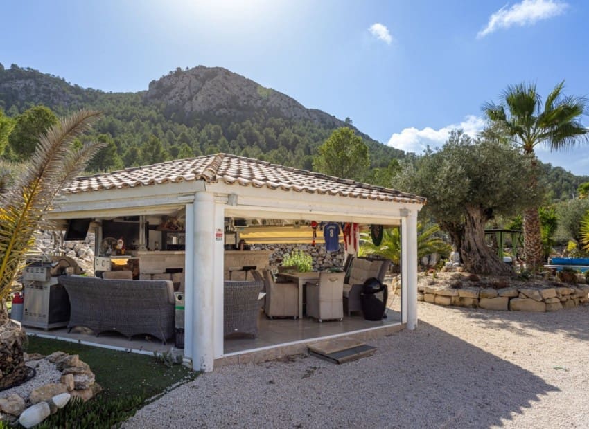 3 slaapkamer Villa te koop in La Zarza met zwembad garage - € 475.000 (Ref: 9394249)