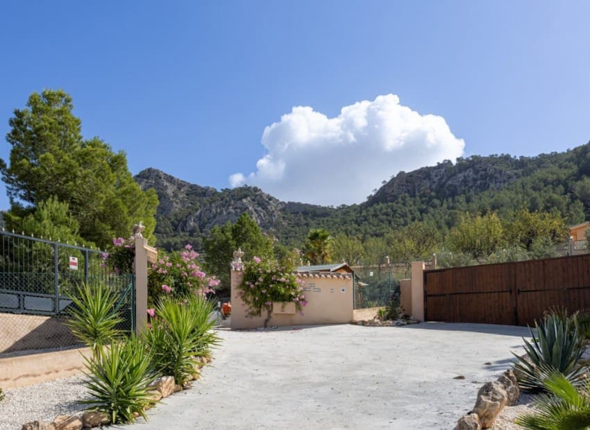 3 slaapkamer Villa te koop in La Zarza met zwembad garage - € 475.000 (Ref: 9394249)