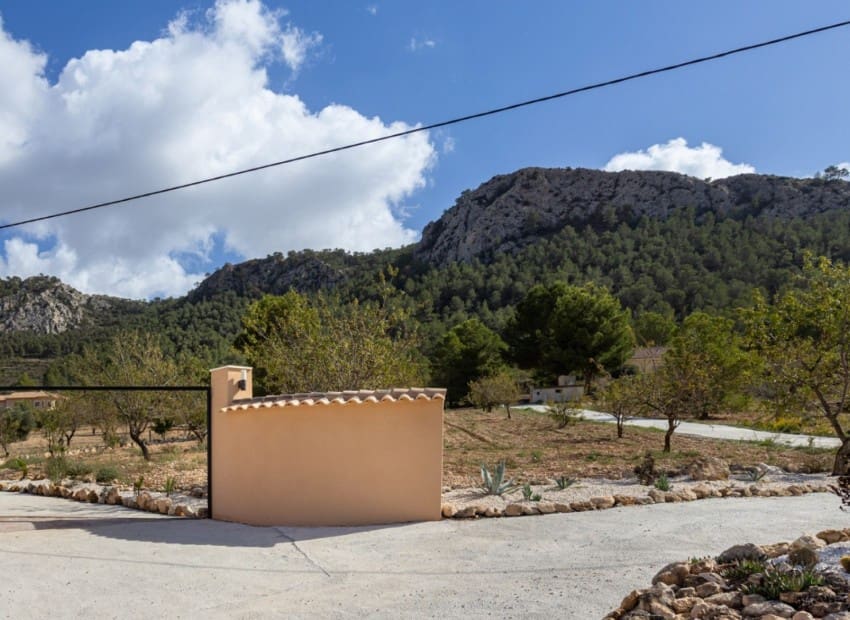 3 slaapkamer Villa te koop in La Zarza met zwembad garage - € 475.000 (Ref: 9394249)