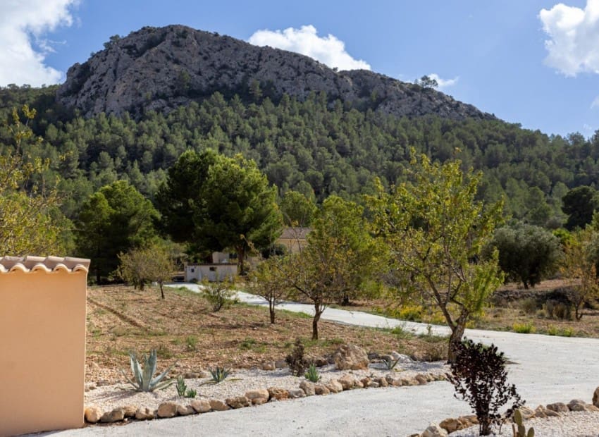 3 slaapkamer Villa te koop in La Zarza met zwembad garage - € 475.000 (Ref: 9394249)