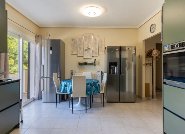 4 slaapkamer Finca/Landhuis te koop in La Zarza, Jumilla met zwembad garage - € 385.000 (Ref: 9394250)