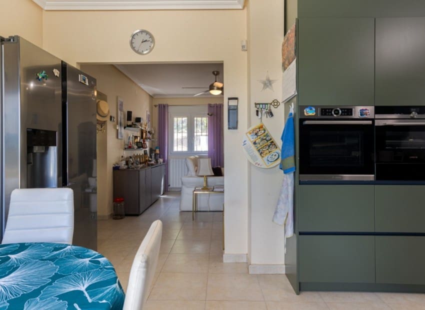 4 soveværelse Finca/Landehus til salg i La Zarza med swimmingpool garage - € 385.000 (Ref: 9394250)