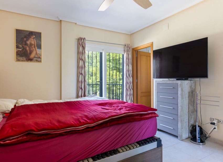 4 soveværelse Finca/Landehus til salg i La Zarza med swimmingpool garage - € 385.000 (Ref: 9394250)