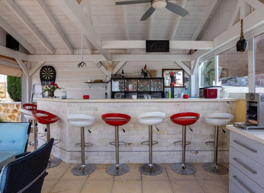 4 soveværelse Finca/Landehus til salg i La Zarza med swimmingpool garage - € 385.000 (Ref: 9394250)