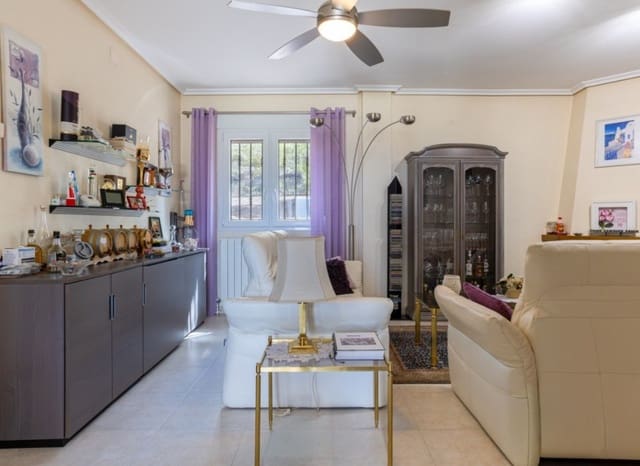 4 slaapkamer Finca/Landhuis te koop in La Zarza, Jumilla met zwembad garage - € 385.000 (Ref: 9394250)