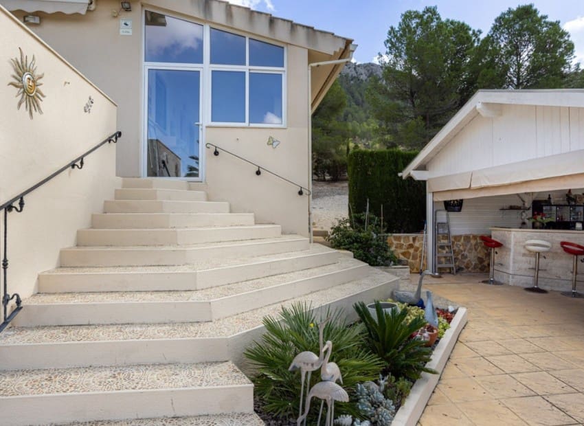 4 soveværelse Finca/Landehus til salg i La Zarza med swimmingpool garage - € 385.000 (Ref: 9394250)