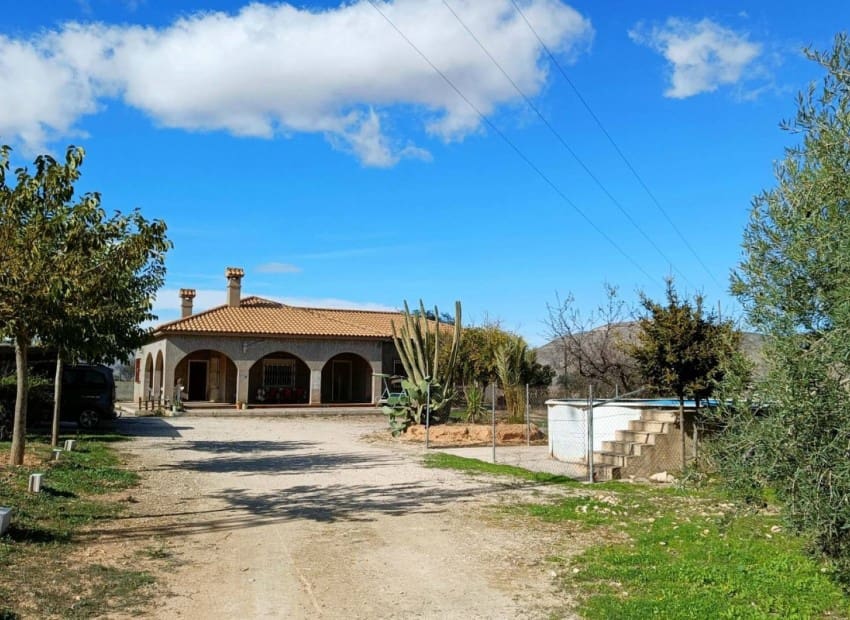 4 sypialnia Finka/Dom wiejski na sprzedaż w Hondon de los Frailes z basenem - 245 000 € (Ref: 9400135)