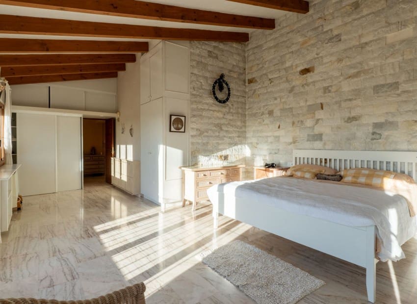 4 quarto Moradia para venda em Benissa com piscina - 700 000 € (Ref: 9402509)