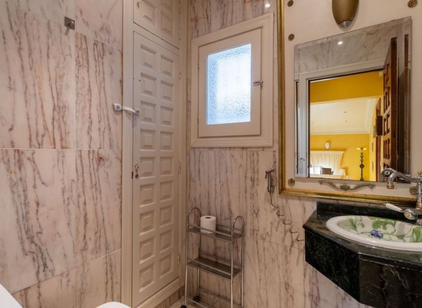 4 quarto Moradia para venda em Benissa com piscina - 700 000 € (Ref: 9402509)