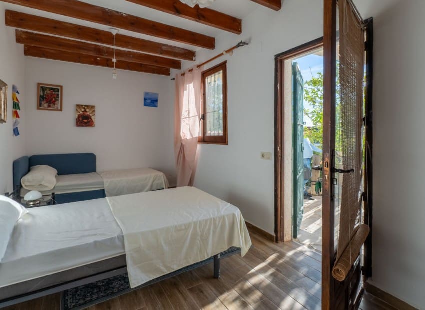 4 quarto Moradia para venda em Benissa com piscina - 700 000 € (Ref: 9402509)