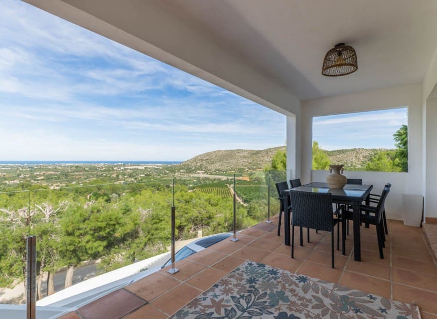 3 slaapkamer Villa te koop in La Sella met zwembad - € 850.000 (Ref: 9402511)