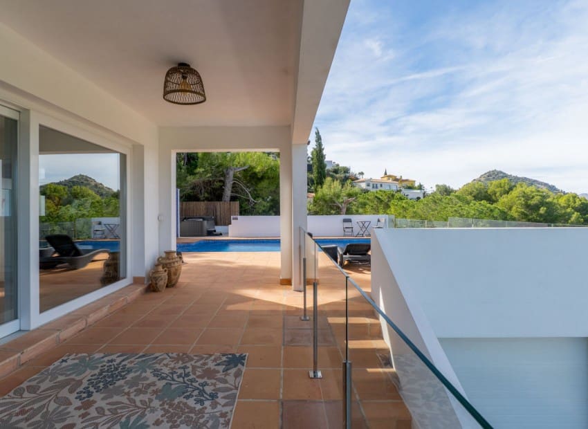 3 slaapkamer Villa te koop in La Sella met zwembad - € 850.000 (Ref: 9402511)