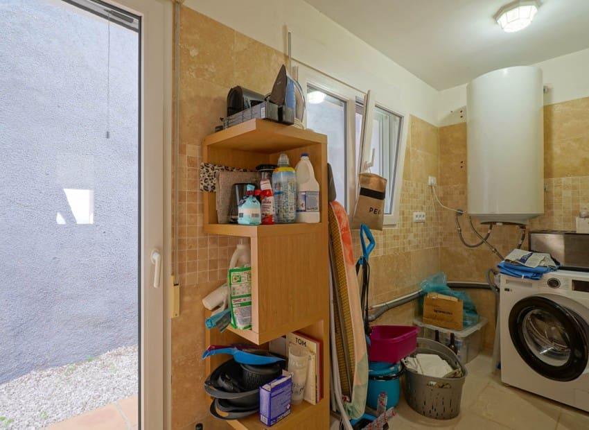 3 slaapkamer Villa te koop in La Sella met zwembad - € 850.000 (Ref: 9402511)