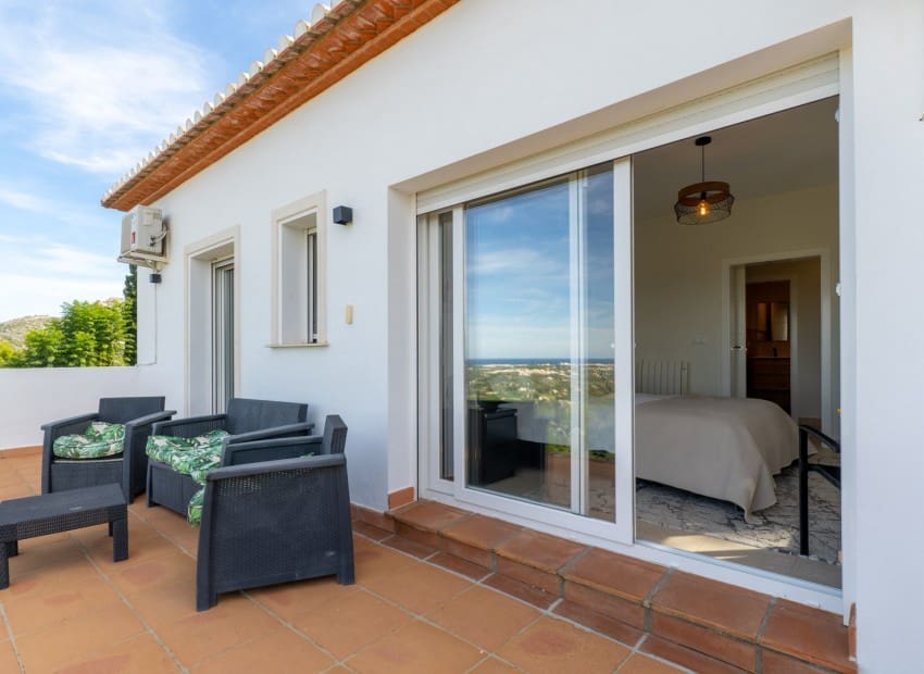 3 slaapkamer Villa te koop in La Sella met zwembad - € 850.000 (Ref: 9402511)