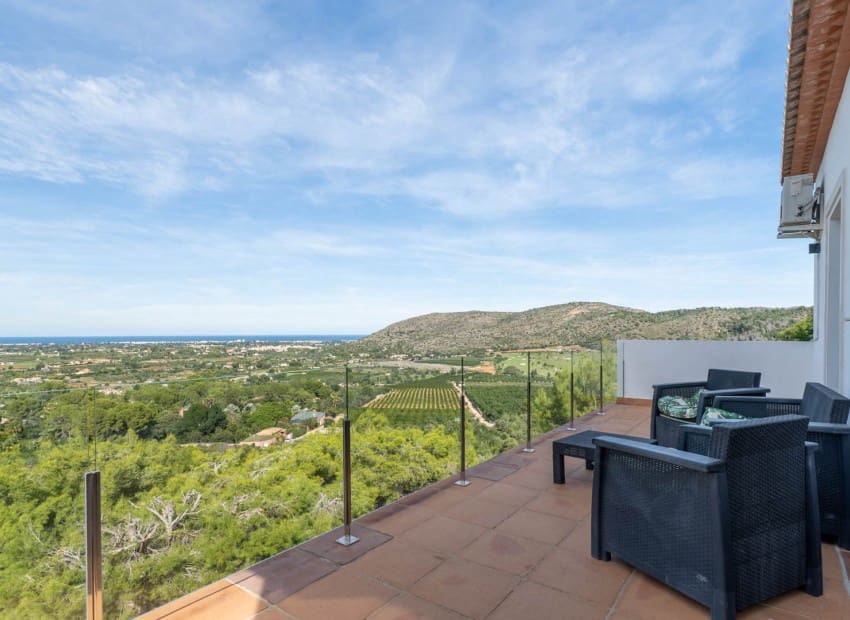 3 slaapkamer Villa te koop in La Sella met zwembad - € 850.000 (Ref: 9402511)