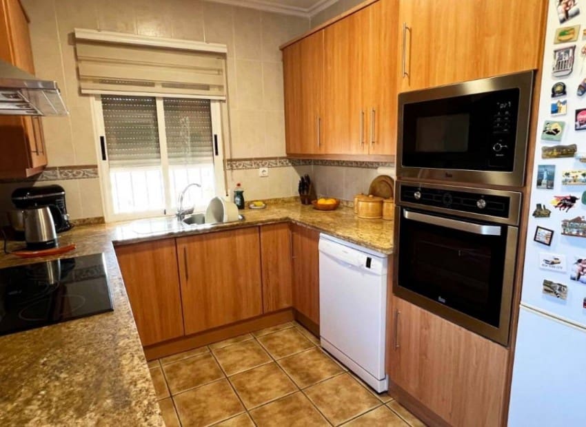 4 camera da letto Villa in vendita in Hondon de los Frailes con piscina garage - 299.950 € (Rif: 9402512)