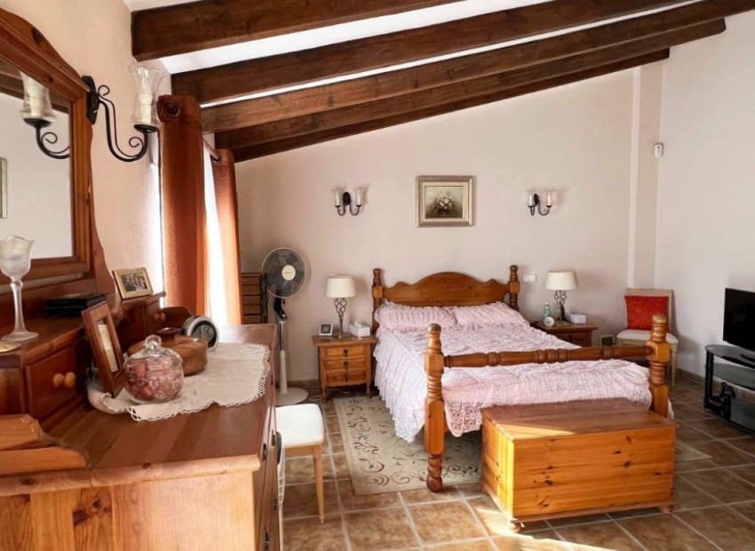 4 camera da letto Villa in vendita in Hondon de los Frailes con piscina garage - 299.950 € (Rif: 9402512)