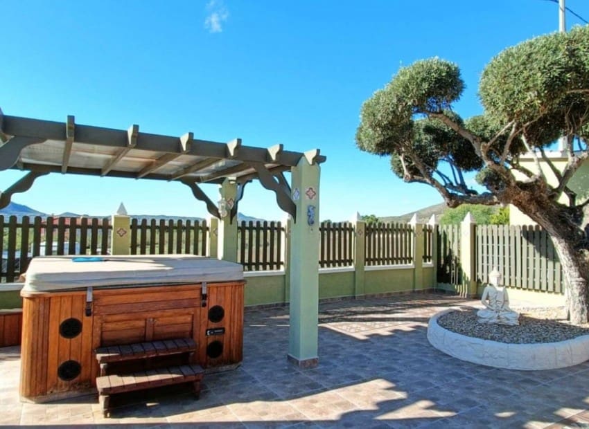 4 camera da letto Villa in vendita in Hondon de los Frailes con piscina garage - 299.950 € (Rif: 9402512)