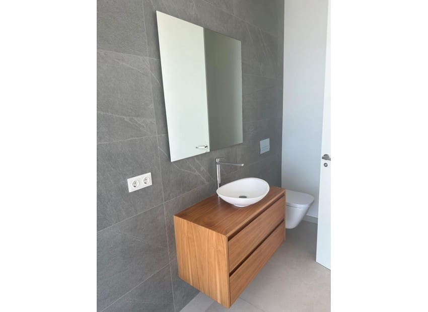 4 bedroom Villa for sale in Benissa with pool garage - € 2,900,000 (Ref: 9412928)