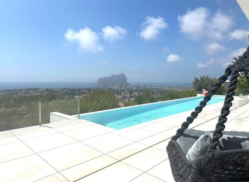 4 bedroom Villa for sale in Benissa with pool garage - € 2,900,000 (Ref: 9412928)